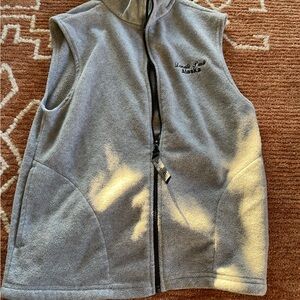 Alaska vest